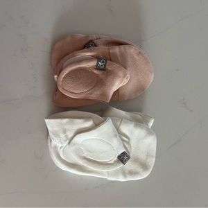 Goumi Baby Booties